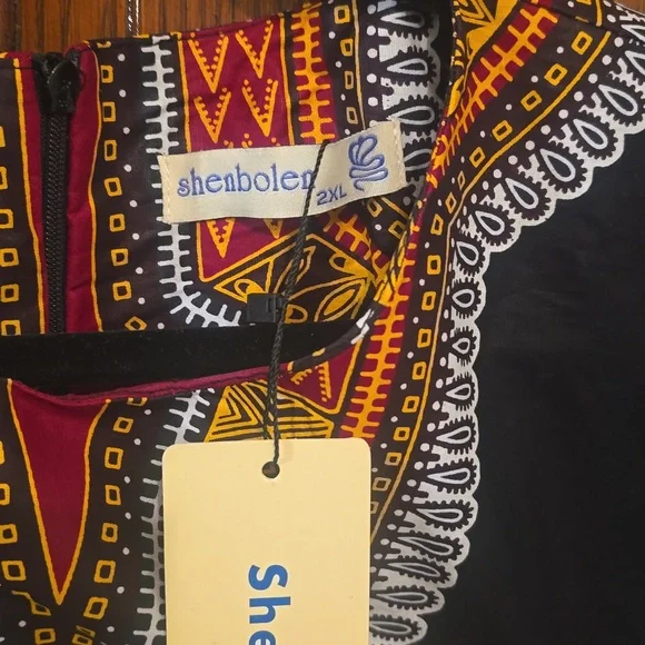 NWOT Colorful Sleeveless Dashiki Top - Picture 2 of 3